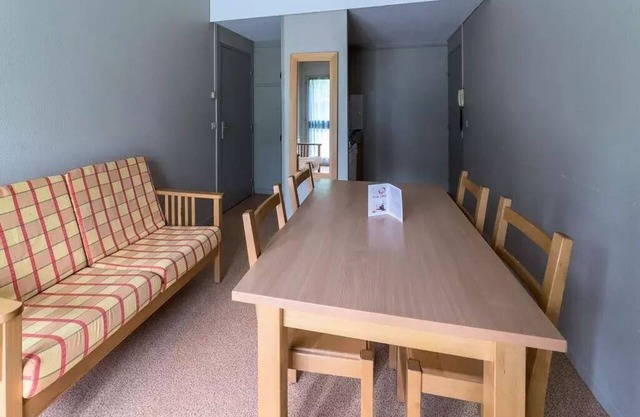 Residence Domaine de Château Laval * - Vacances Bleues - 3 rooms Essential 5 people