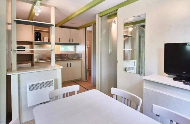 Residence Domaine de Château Laval * - Vacances Bleues - Comfort mobile home 4 people