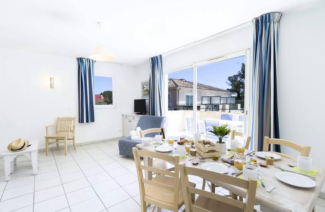 Residence Garden & City Six-Fours-Les-Plages * - 2 room cabin 6/7 people