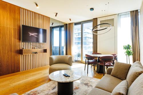 Residence Hills Apartment