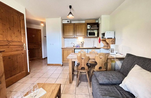 Residence Le Schuss 1 - 2 Rooms for 6 People
