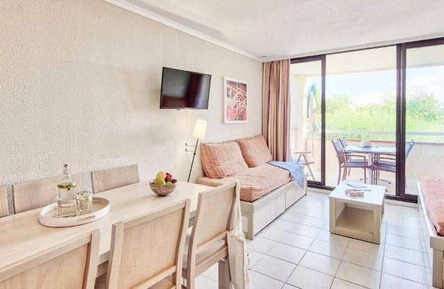 Pierre Vacances Residence De Pramousquier People 