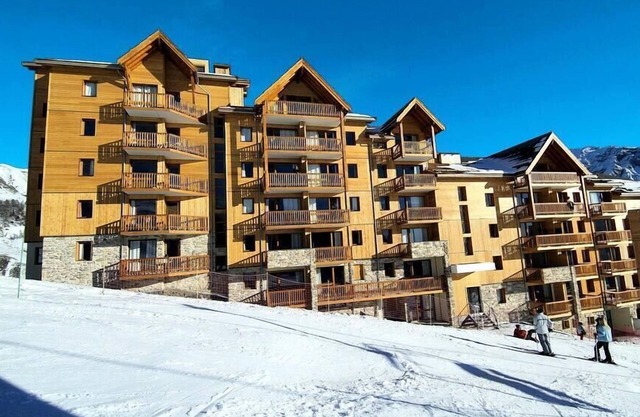 Residence Rochebrune Vallon**** - Labellemontagne - 2 Rooms 4 People