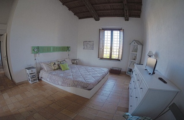 Residenza Vecchia Mola Chigi Flavio Apartment