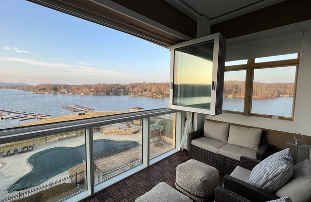 Resort at The Pointe Smith Mountain Lake - Amenities To Spare