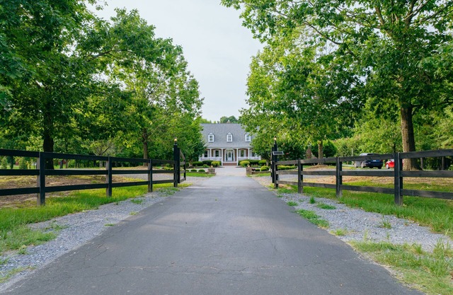 Retreat Estate in Apex NC