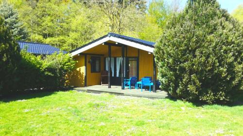 Retro Chalet Nr 3
