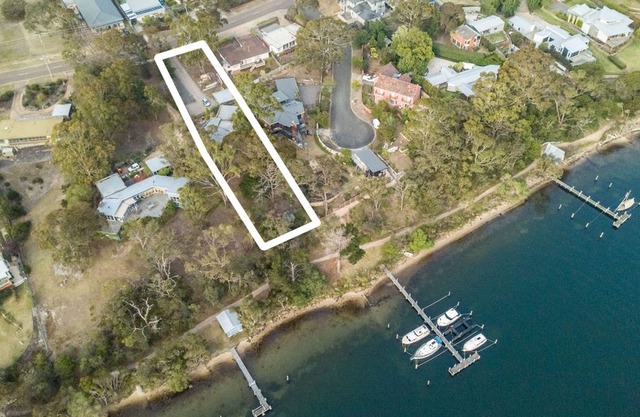Retro-House - Paynesville, VIC