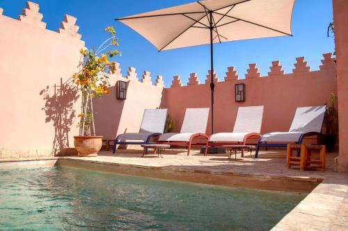 RIAD PRIVATIF avec Piscine Chauffée au Cœur de la Médina et Petits-Déjeuners Inclus