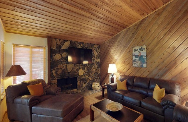 Ridge Hideaway