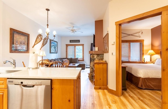 River Run Village Condo w/Mountain Views, Short Walk to Gondola/Shops/Dining