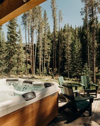 River Edge Retreat 