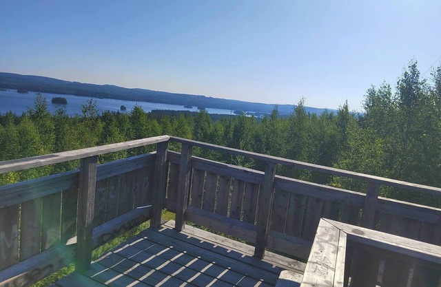 Riverfront Cottageee