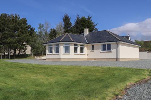 Riverside Cottage Portree 
