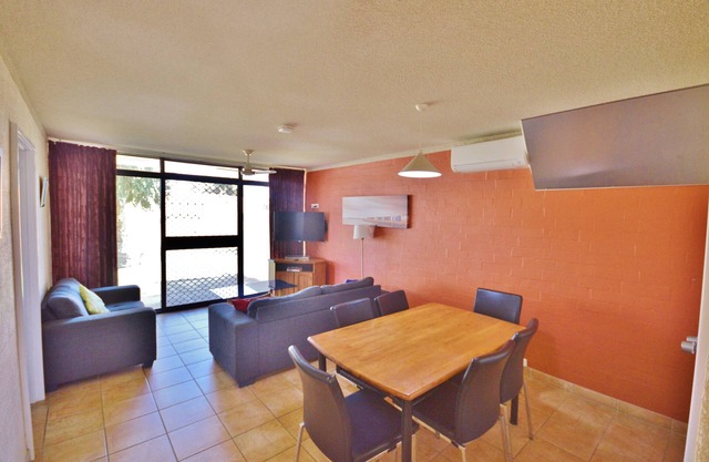 Riverview Holiday Apartment 77 - Kalbarri WA