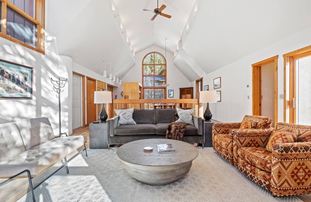 RMR: Ringer House in Teton Village
