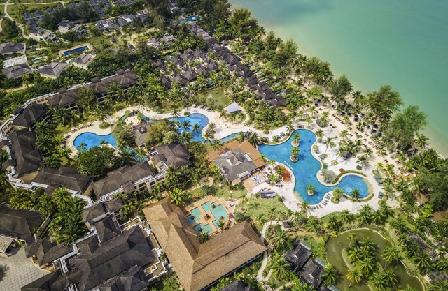 ROBINSON KHAO LAK