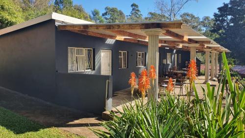 ROCKABILLY RANCH Self-Catering Guest Units