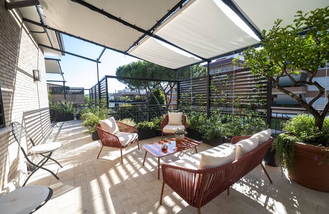 Roman Terrace & Soul in Peaceful Area