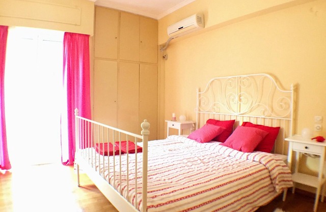 Romantic & Clean Apartment -Near Acropolis-