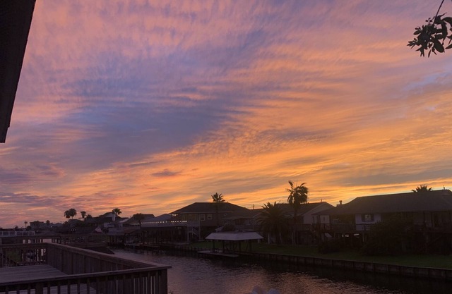 Romantic Sunsets On The Canal!