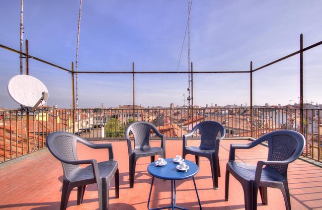 ROOFTOP360, private terrace, 5pax, 3bed, wifi