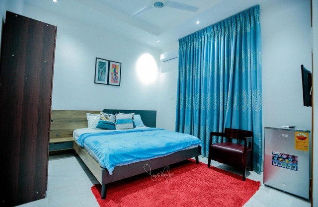 Room 103 - Uphills Court