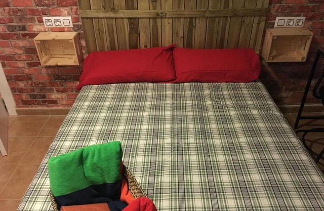Room in a shared apartment touching the border :)