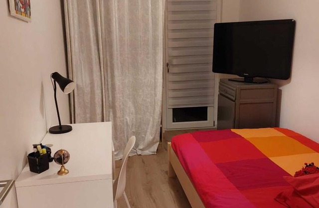 Room in Guest room - Le Mercure - Schiltigheim - Marche de Noel - Parlement Europeen - Chambre dHote