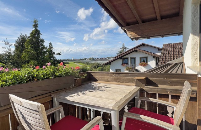 Room 'Junior Suite 1' with Mountain View, Shared Garden and Wi-Fi
