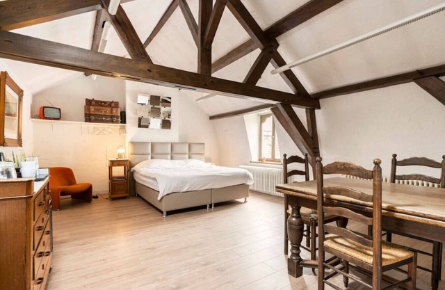 ROOM N°4 - Suites Stays Bruges