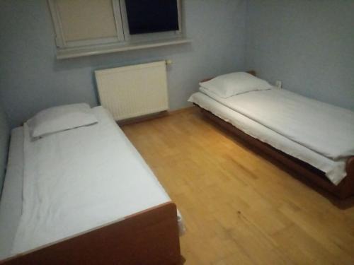 Room near the center of Warsaw, Bora Komorowskiego 35