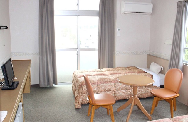 Room without meals twin room Smoking/Toyokawa Aichi