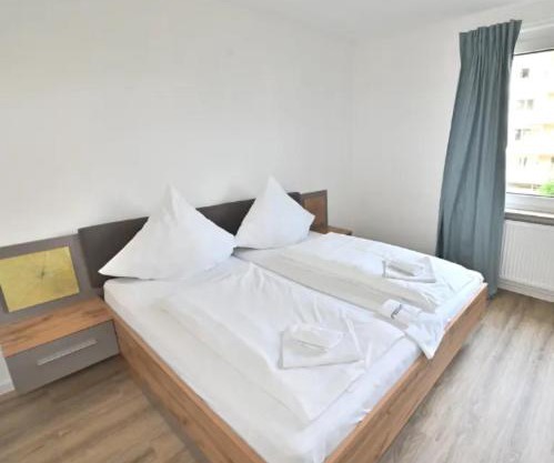 Rooms ETVY, Tv AC