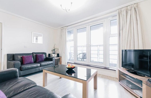 Roomspace Serviced Apartments - Centrium
