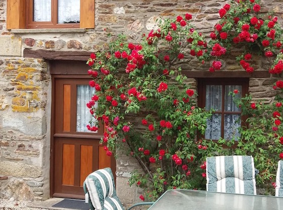 Rose gite Le Cosquer St Connec