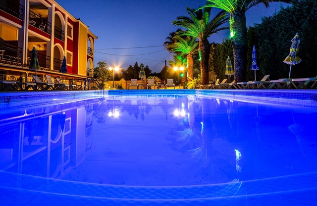 Roseclub Apartments