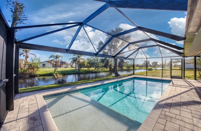 Rotonda West Private Pool House 7 miles from Gulf Beaches