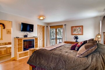 Royal Buffalo Lodge in Silverthorne