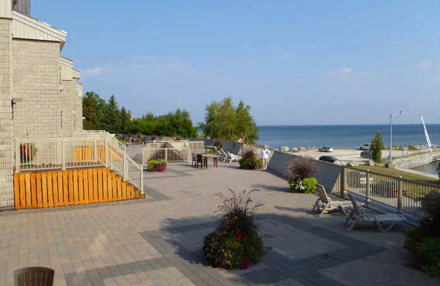Royal Harbour Resort