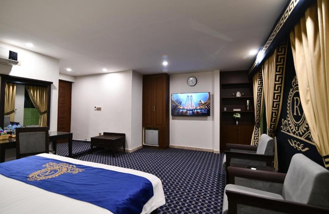 Royal Regency Hotel