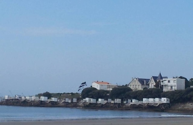 Royan: House/Villa ROYAN NEAR NICE SANDY BEACH and COMMERCES