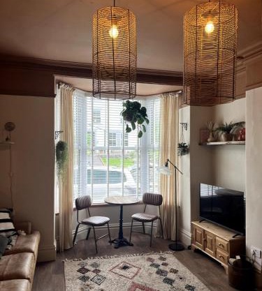 Rufloreo Flats 1 - central gem