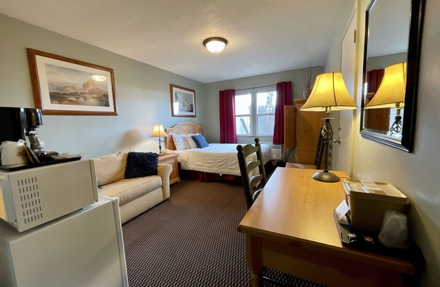 Rugged Country Lodge