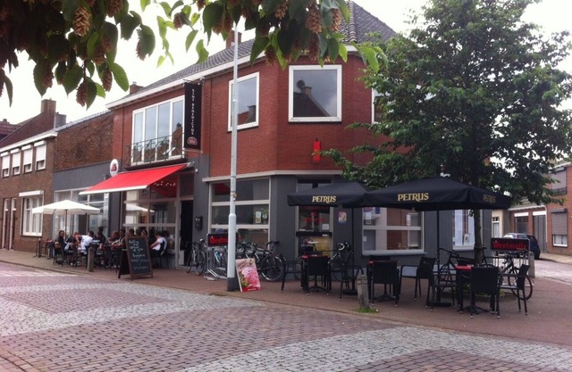 Ruim appartement, ideaal voor medewerkers van Antwerpen of Doel of voor vakantie