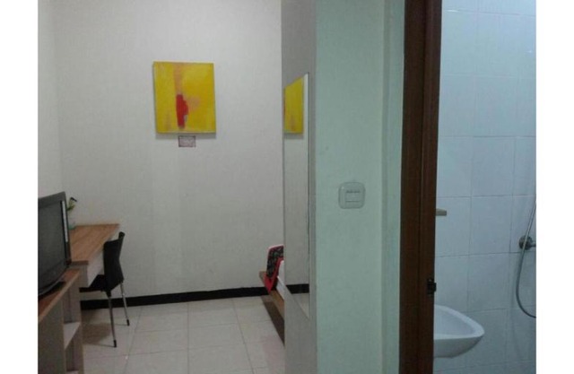 Rumah Tawa Guesthouse - 2 Syariah