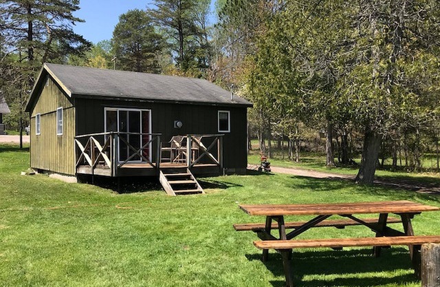Rustic cabin on the St. Mary's River