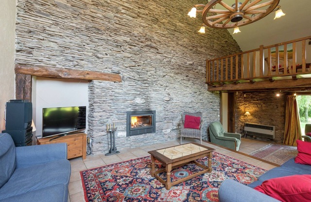 Rustic Cottage in Jevigné