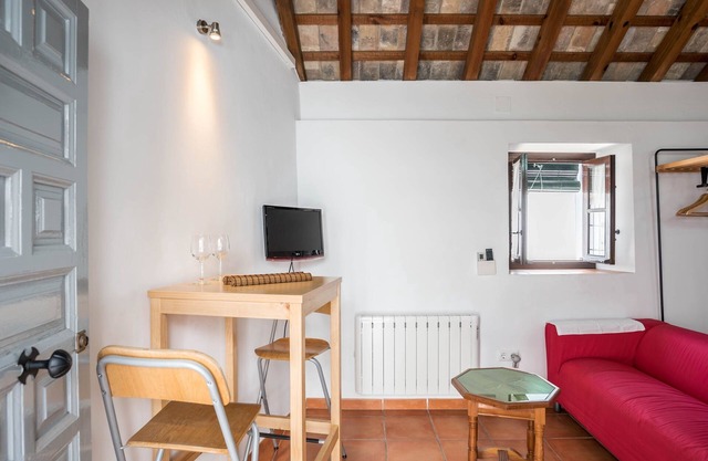 Rustic Holiday Apartment "Casa La Costanilla F" with Roof Terrace and Wide View