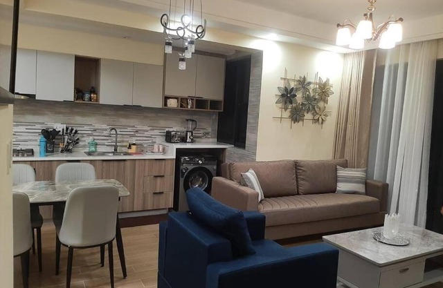 Rustic Private Cottage w/ King Bed + Cityside View, Lift, CCTV, High Security,Swimming Pool - Near Junction mall, Night Club, Pizza Inn, KFC, Chicken Inn, CJs